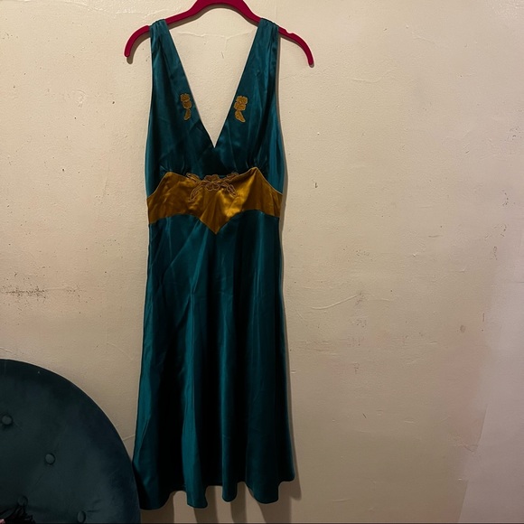 Miguelina Blue Teal Gold Silk A-Line Dress L - Picture 2 of 5